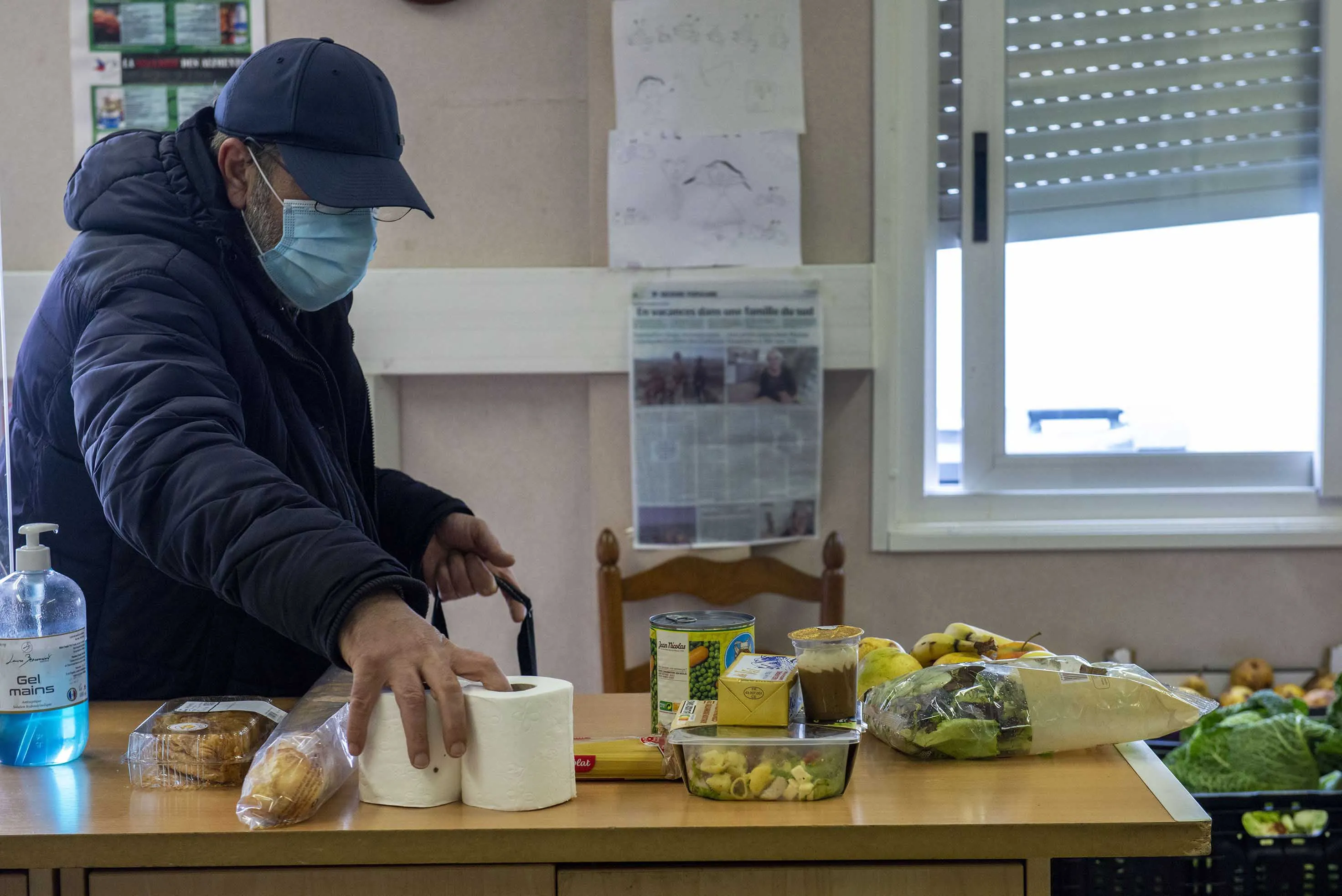 11 organisations dénoncent l'adoption par le Sénat d'une « préférence nationale » déguisée sur les prestations sociales