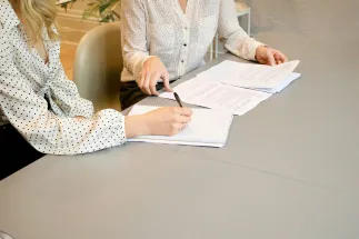 Compte rendu de réunion du 11 mars 2008 dans le cadre des contrats objectifs formation sanitaire et social - Groupe de travail n°2 "Les métiers de l'accompagnement social"